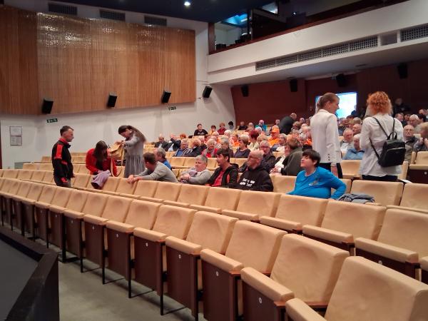 Topli sprejem v Domu kulture Velenje