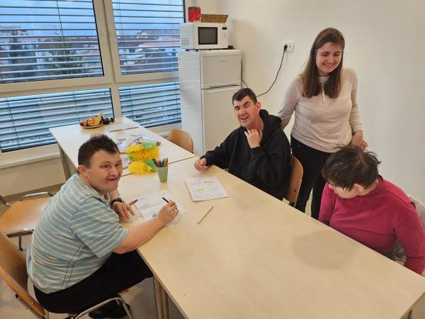 Izdelovanje dekoracije za pusta hrusta