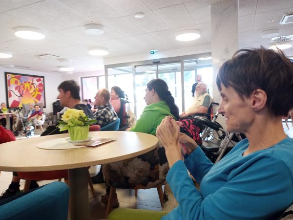 Nastop folklorne skupine Blagovne iz Šentjurja