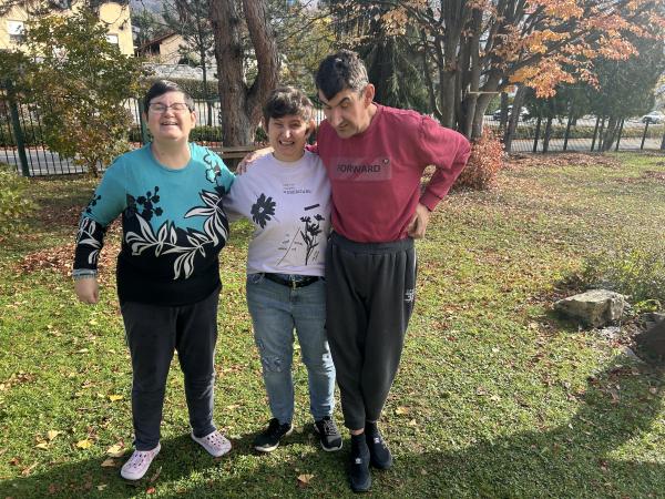 Prijeten obisk sestre Jasmine in prijateljev