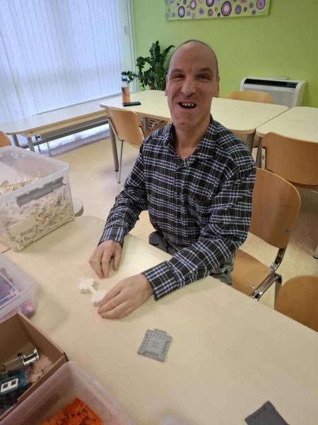 Lego delavnica – izdelava božičnih okraskov