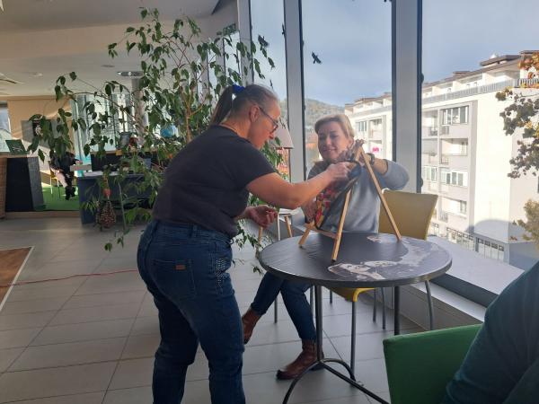 Petkovo dopoldne na Planetu generacij