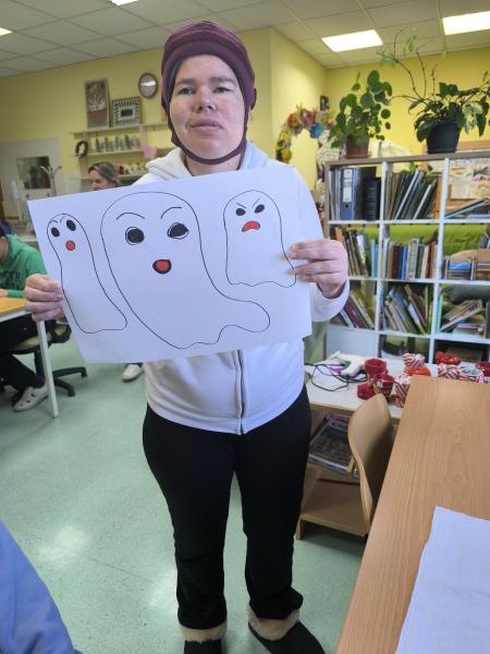 Ustvarjalna čarovnija v varstveni delavnici