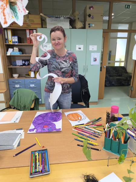 Ustvarjalna čarovnija v varstveni delavnici