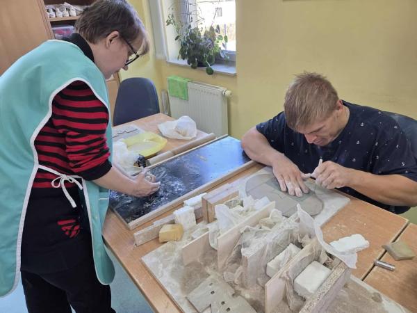 Življenje v enoti je praznično ustvarjalno! 