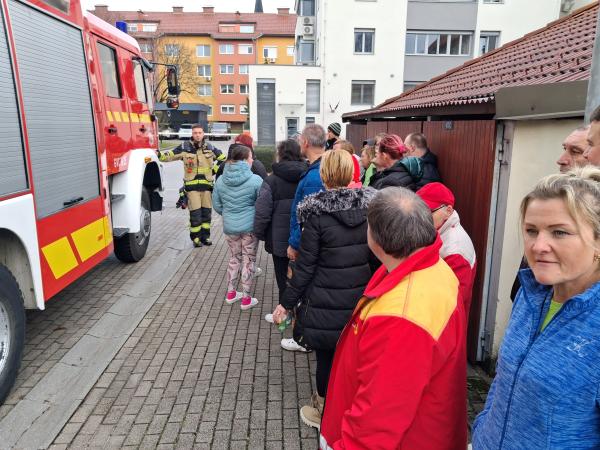 Evakuacijska vaja v naši enoti