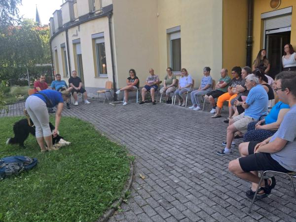 Obisk štirinožne prijateljice Lacy